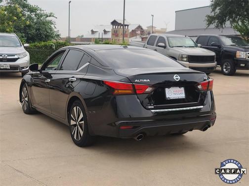 2021 Nissan Altima 2.5 SV