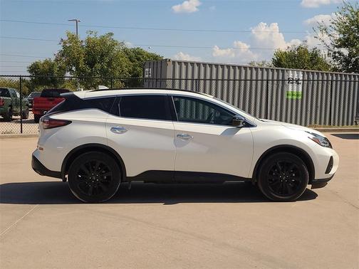 2024 Nissan Murano SV