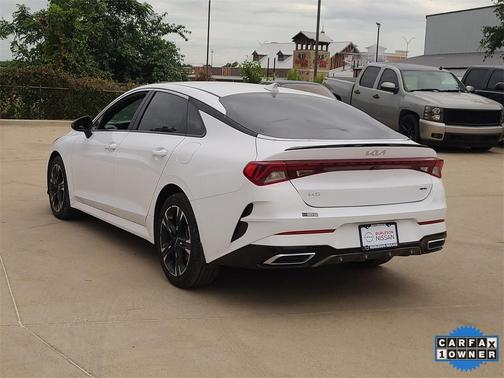 2024 Kia K5 GT-Line