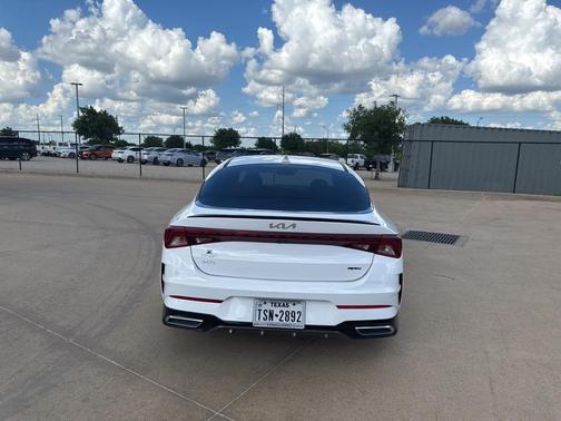 2024 Kia K5 GT-Line