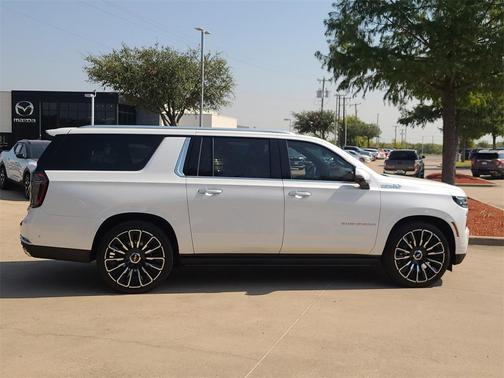 2025 Chevrolet Suburban High Country