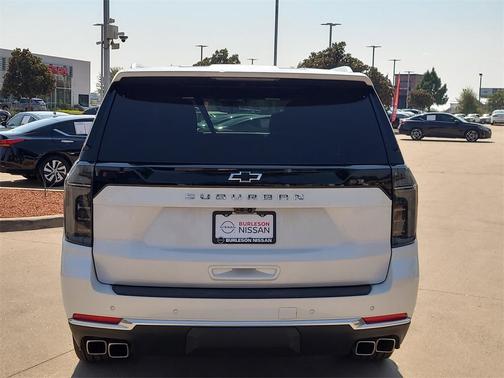 2025 Chevrolet Suburban High Country