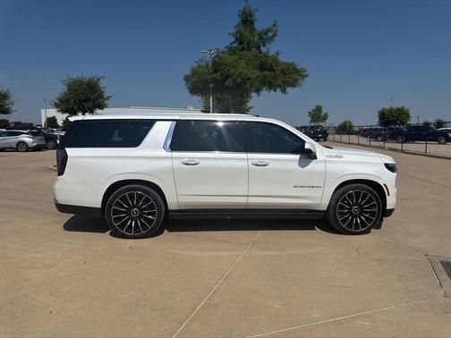 2025 Chevrolet Suburban High Country