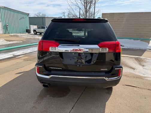 2017 GMC Terrain SLE-2