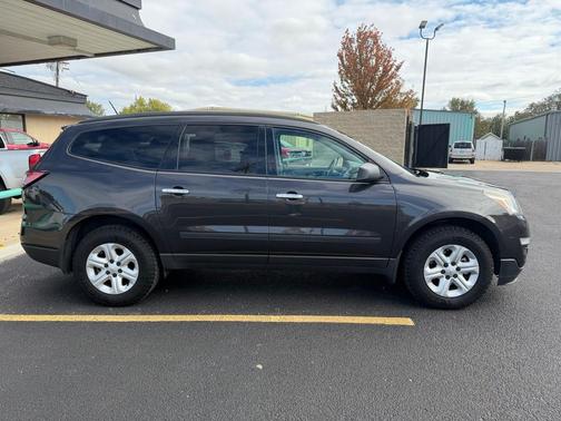 2016 Chevrolet Traverse LS