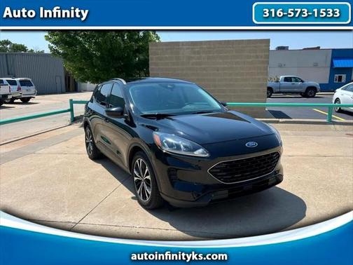 2021 Ford Escape SE