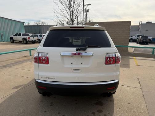 2011 GMC Acadia SL