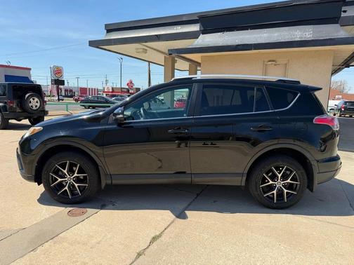 Black 2017 Toyota RAV4 SE
