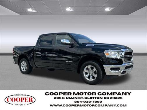 2024 RAM 1500 Laramie Crew Cab 4x4 57' Box