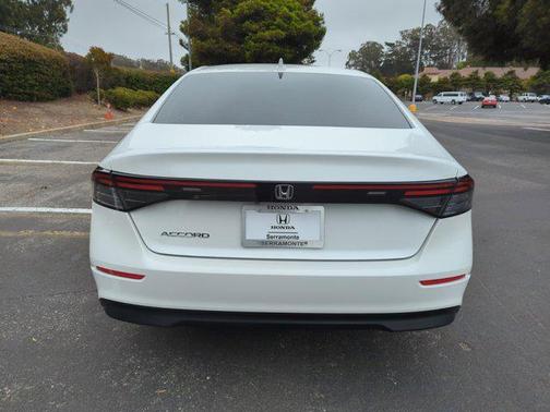 2023 Honda Accord LX 1.5T