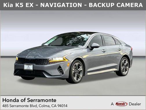 2022 Kia K5 EX