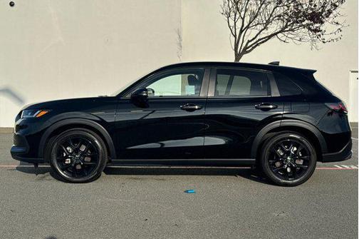 2025 Honda HR-V 2WD Sport