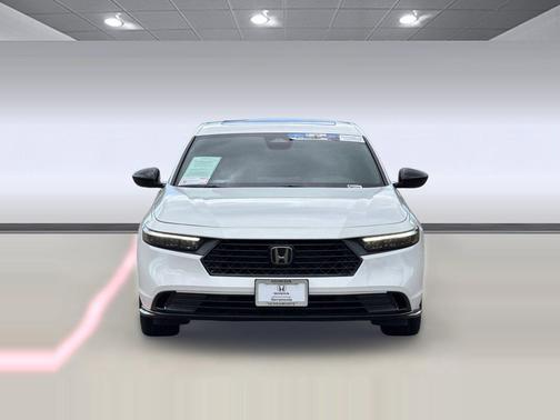 Platinum White Pearl 2023 Honda Accord Hybrid Sport-L