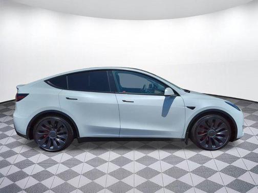 2022 Tesla Model Y Performance Dual Motor All-Wheel Drive