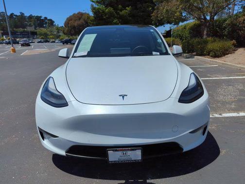 2022 Tesla Model Y Performance Dual Motor All-Wheel Drive