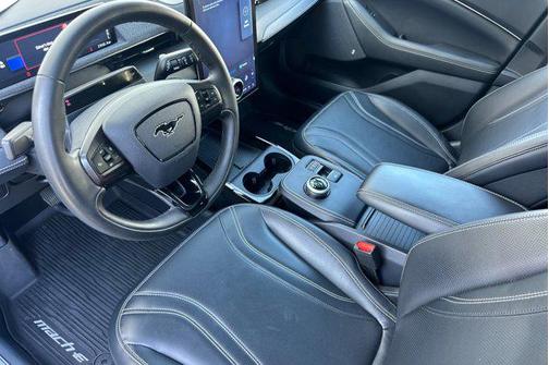 2022 Ford Mustang Mach-E Premium