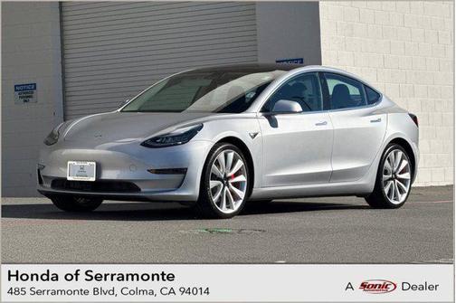 2018 Tesla Model 3 Performance