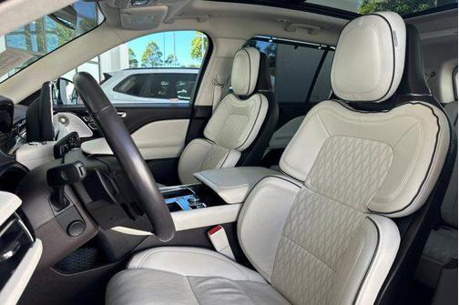 2022 Lincoln Aviator Black Label AWD