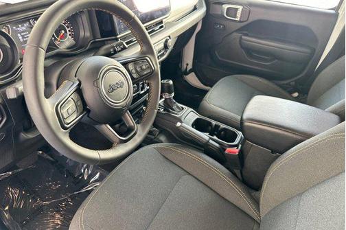 2024 Jeep Gladiator Sport S