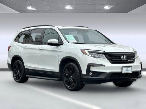 2022 Honda Pilot AWD Black Edition