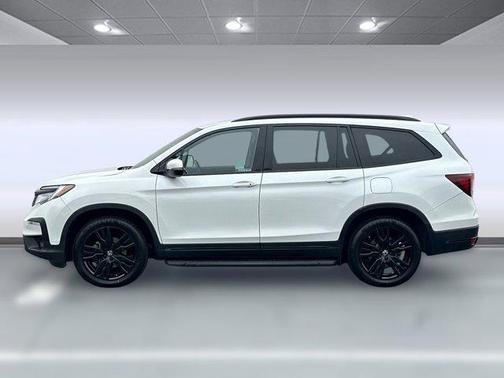 2022 Honda Pilot AWD Black Edition