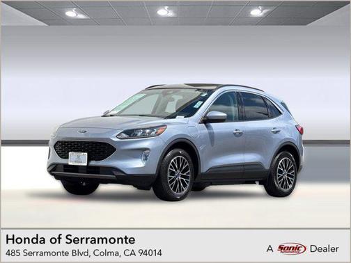 ICED BLUE SILVER METALLIC 2022 Ford Escape SEL