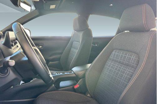 2025 Honda HR-V 2WD Sport