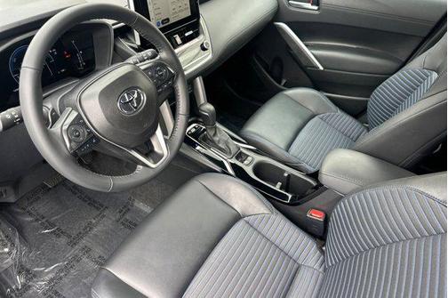 2024 Toyota Corolla Hybrid SE