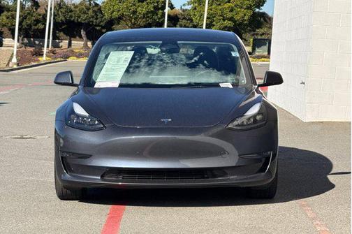 2023 Tesla Model 3 Standard Range