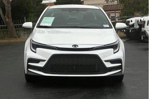 2025 Toyota Corolla SE