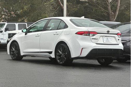 2025 Toyota Corolla SE