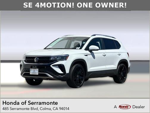 White 2024 Volkswagen Taos 1.5T SE