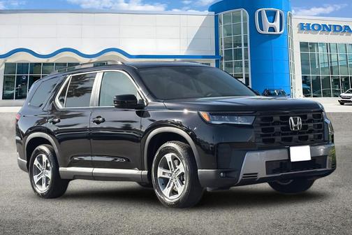 Crystal Black Pearl 2026 Honda Pilot EX-L