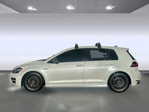 2017 Volkswagen Golf R 2.0T DSG