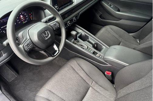 2025 Honda Accord LX 1.5T