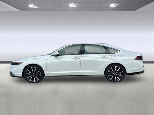 Platinum White Pearl 2026 Honda Accord Hybrid Touring