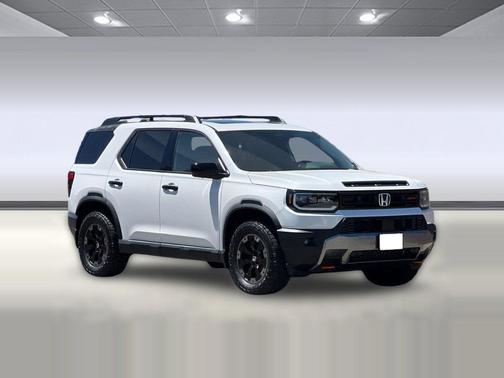 Platinum White Pearl 2026 Honda Passport AWD TrailSport Elite