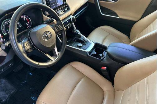 2019 Toyota RAV4 Limited