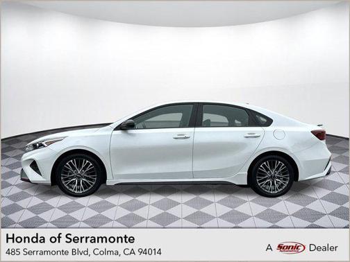 2022 Kia Forte GT-Line