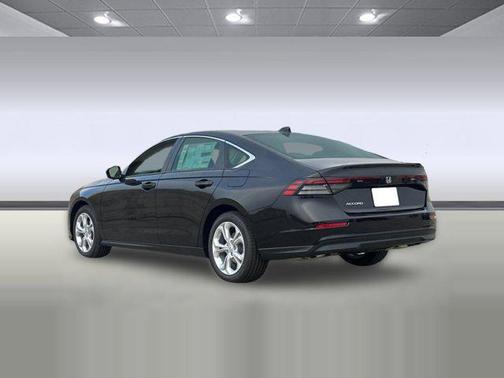 2025 Honda Accord LX 1.5T