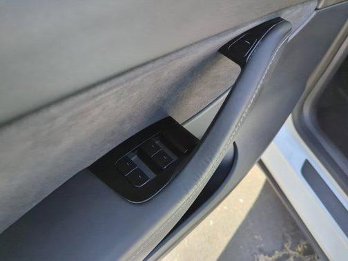 2020 Tesla Model Y Long Range Dual Motor All-Wheel Drive