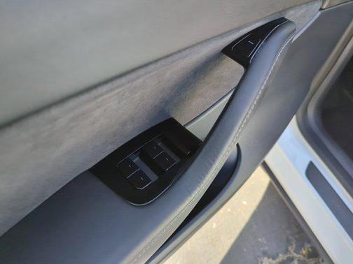 2020 Tesla Model Y Long Range Dual Motor All-Wheel Drive