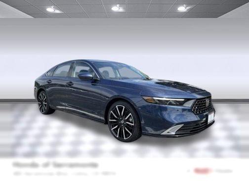 2025 Honda Accord Hybrid Touring