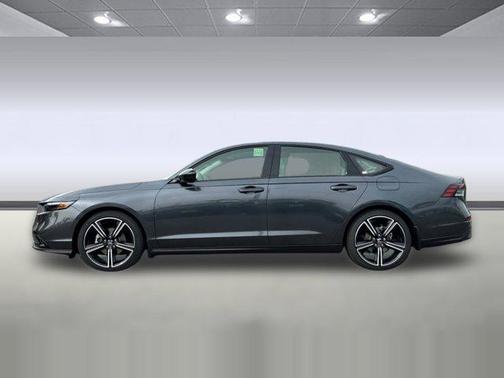 Meteorite Gray Metallic 2026 Honda Accord SE