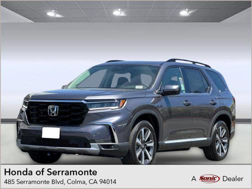 2025 Honda Pilot Touring 8-Passenger