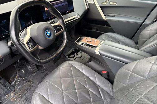 2022 BMW iX xDrive50