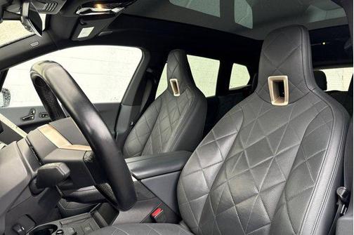 2022 BMW iX xDrive50