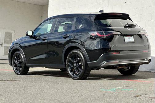 2025 Honda HR-V 2WD Sport