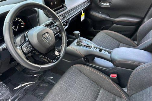 2025 Honda HR-V 2WD Sport
