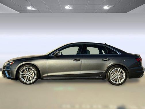 2022 Audi A4 45 S line Premium Plus